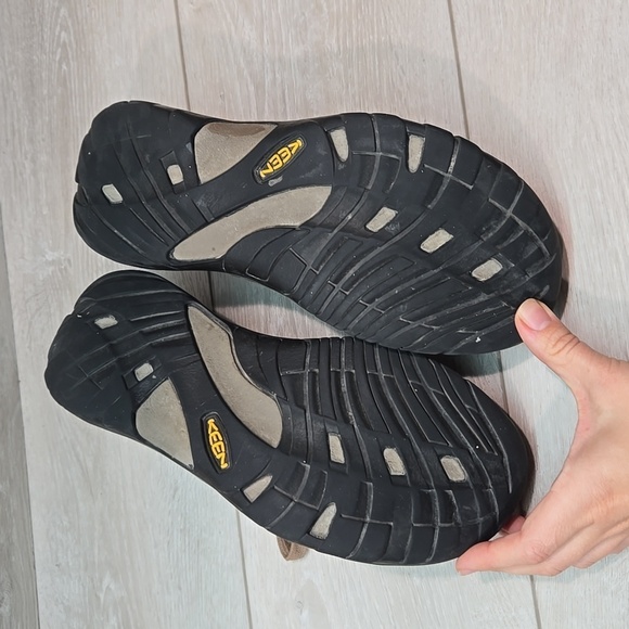 Keen Womens Presidio Leather Sneakers shoes sz 9.5 - Picture 10 of 11